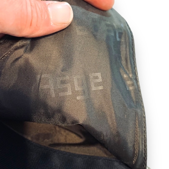 NWT Kuchen & Bag 1980 Music Crossbody Backpac Black & White W/ Adjustable Strap - Picture 9 of 14